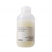 Davines(特芬莉) 達芬尼斯 LOVE 甜愛彈俏洗髮露 250ml  (甜愛捲俏洗髮露)